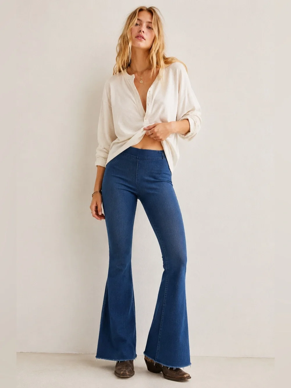 Free People We The‎ Free Twenty Six Flare Jeans Raw Hem Blue Women’s 26